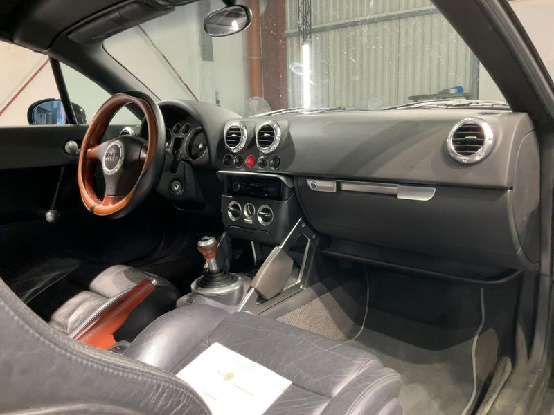 Audi TT 1.8 Turbo Roadster 2001 – снимка 17