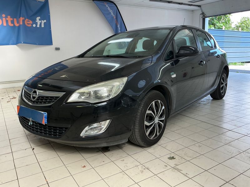 Opel Astra 1.3 CDTI Enjoy 2010 – снимка 1