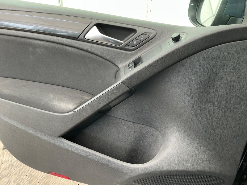 Volkswagen Golf VI 1.4 TSI Comfortline 2009 – снимка 25