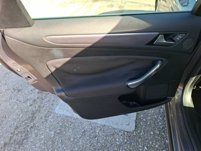 Ford Mondeo 1.6 TDCi Titanium 2012 – снимка 48