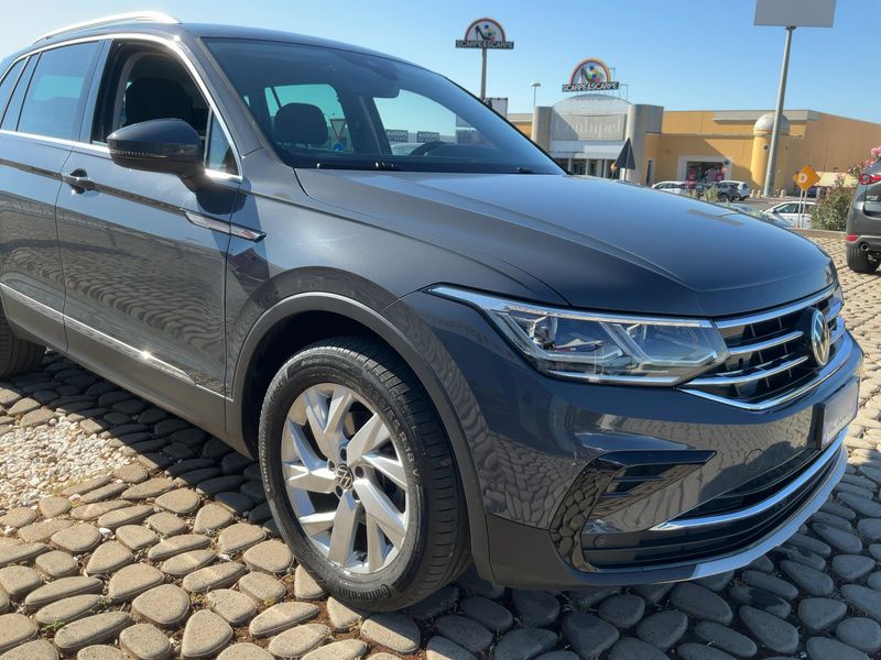 Volkswagen Tiguan 2.0 TDI Elegance 4Motion 2021 – снимка 12