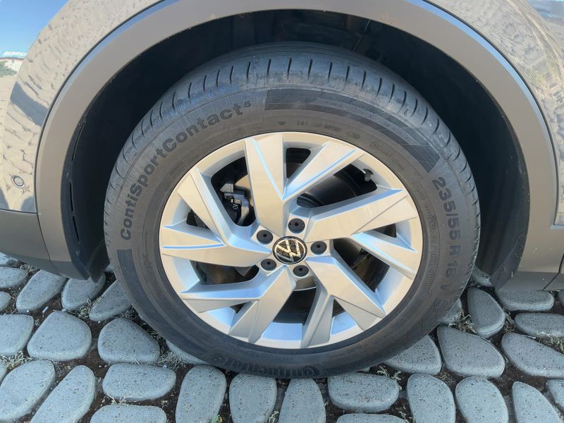 Volkswagen Tiguan 2.0 TDI Elegance 4Motion 2021 – снимка 3