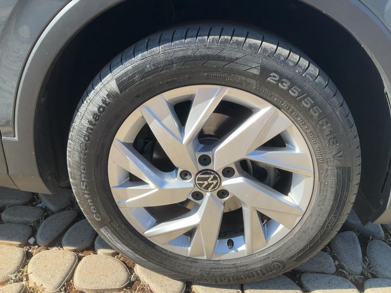 Volkswagen Tiguan 2.0 TDI Elegance 4Motion 2021 – снимка 11