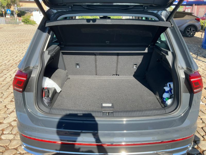 Volkswagen Tiguan 2.0 TDI Elegance 4Motion 2021 – снимка 15