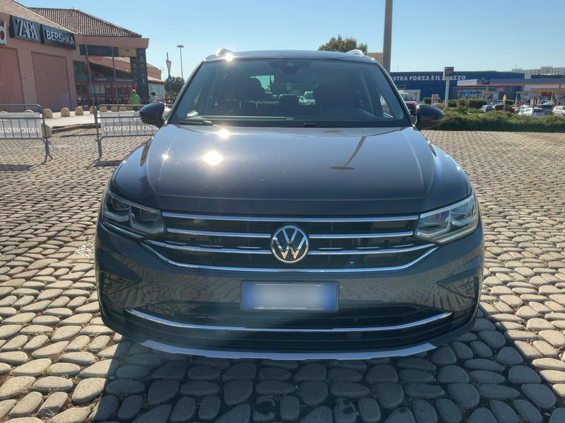 Volkswagen Tiguan 2.0 TDI Elegance 4Motion 2021 – снимка 14
