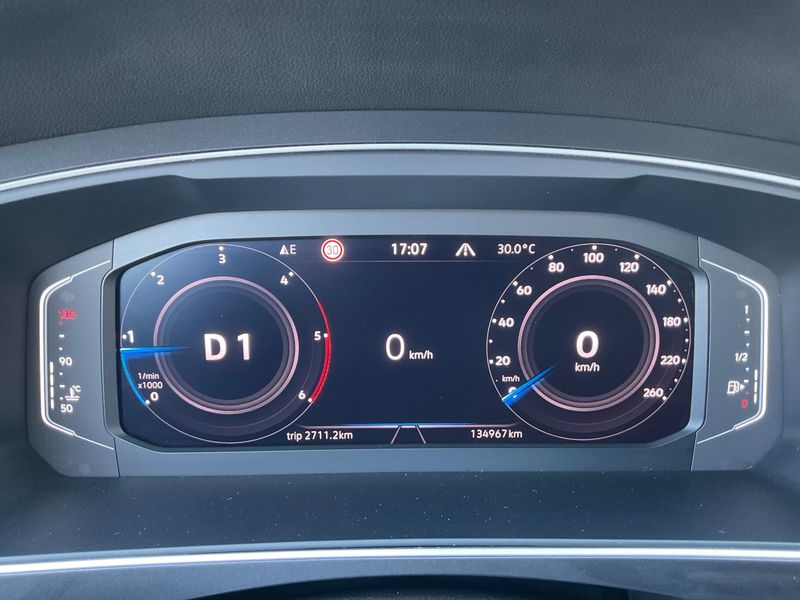 Volkswagen Tiguan 2.0 TDI Elegance 4Motion 2021 – снимка 18