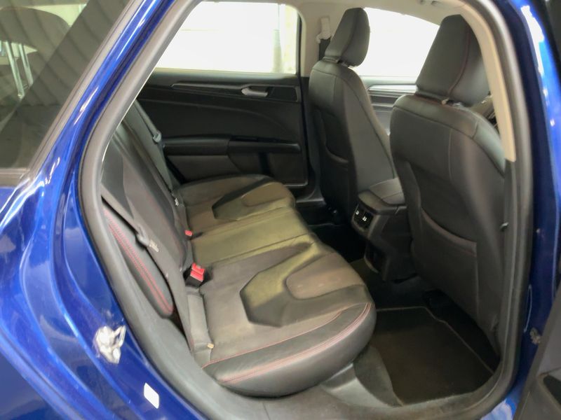 Ford Mondeo 1.5 EcoBoost ST-Line 2017 – снимка 19