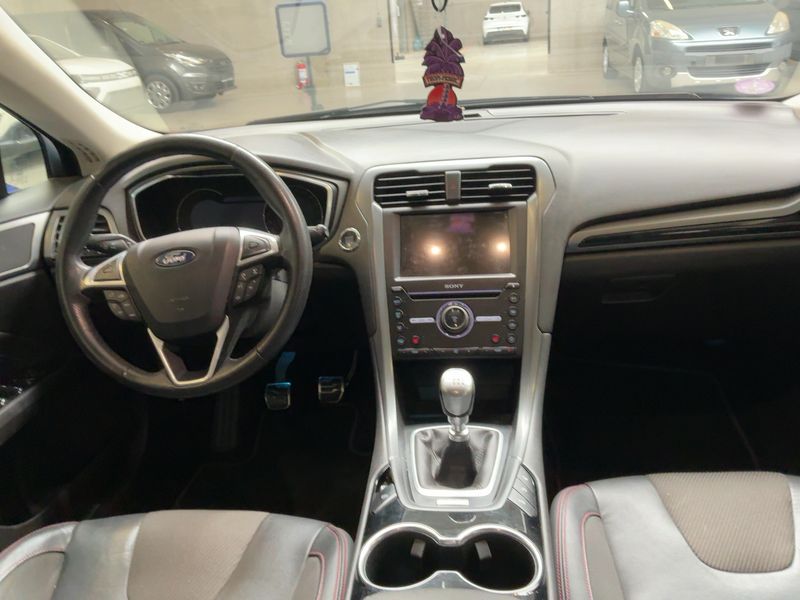 Ford Mondeo 1.5 EcoBoost ST-Line 2017 – снимка 17