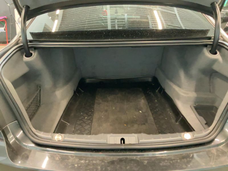 BMW 7er 740d xDrive 2014 – снимка 15