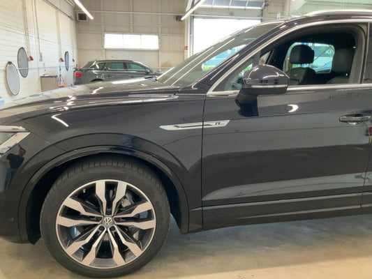 Volkswagen Touareg 3.0 V6 TDI R-Line 4Motion 2019 – снимка 2