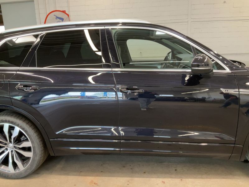 Volkswagen Touareg 3.0 V6 TDI R-Line 4Motion 2019 – снимка 10