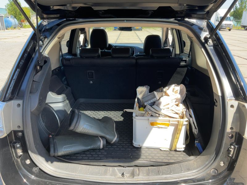 Mitsubishi Outlander 2.0 PHEV PHEV Instyle 4WD 2014 – снимка 15