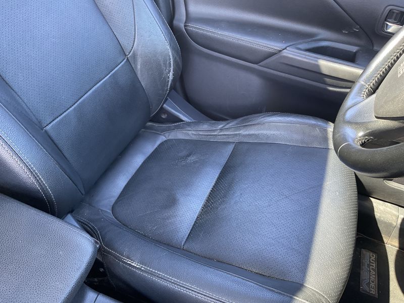 Mitsubishi Outlander 2.0 PHEV PHEV Instyle 4WD 2014 – снимка 39