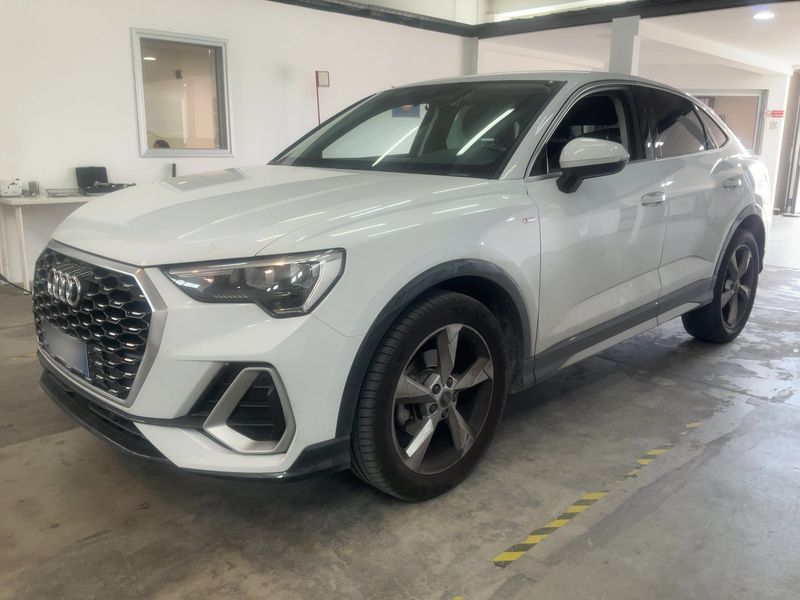 Audi Q3 Sportback 35 TDI quattro S line 2022 – снимка 2