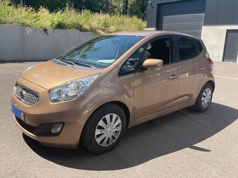 Kia Venga 1.6 CRDi Active 2010 – снимка 1