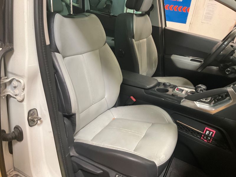 Peugeot 3008 2.0 HDi Hybrid4 2013 – снимка 28
