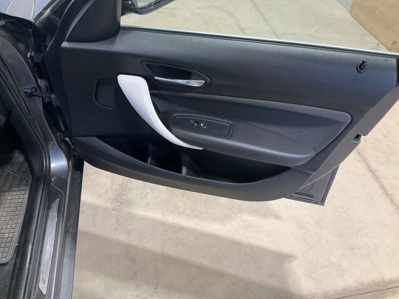 BMW 1er 116d Urban Line 2018 – снимка на щета 44