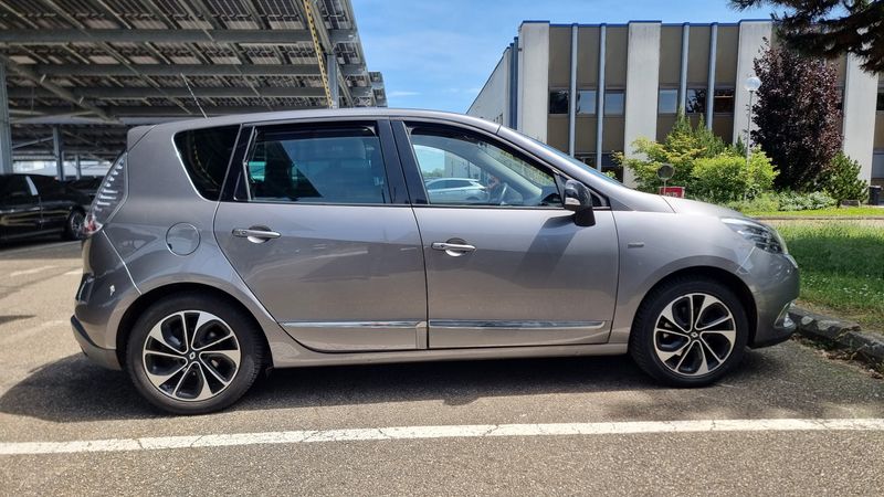 Renault Scenic 1.5 dCi BOSE Edition 2015 – снимка 10