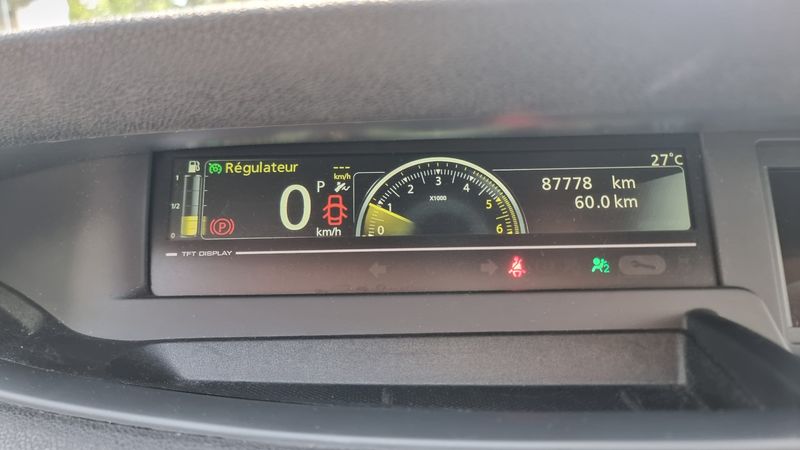 Renault Scenic 1.5 dCi BOSE Edition 2015 – снимка 19