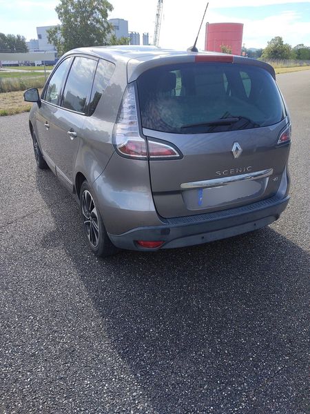 Renault Scenic 1.5 dCi BOSE Edition 2015 – снимка 6