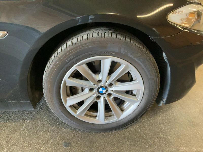 BMW 5er 535i xDrive 2011 – снимка 11