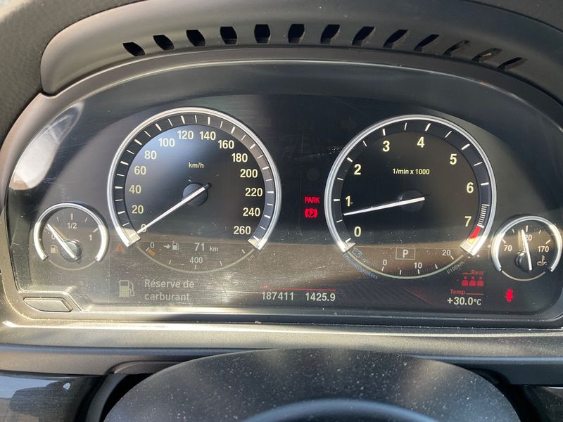 BMW 5er 535i xDrive 2011 – снимка 18