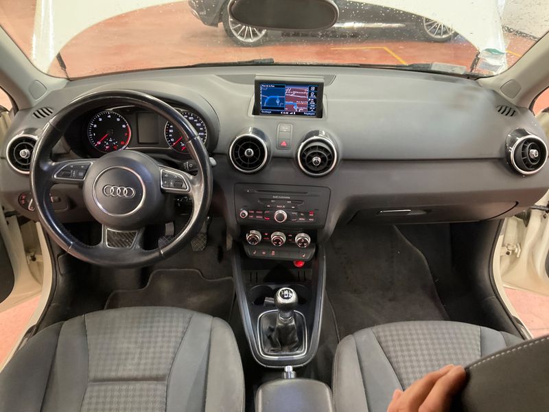 Audi A1 1.4 TFSI Ambition 2013 – снимка 17