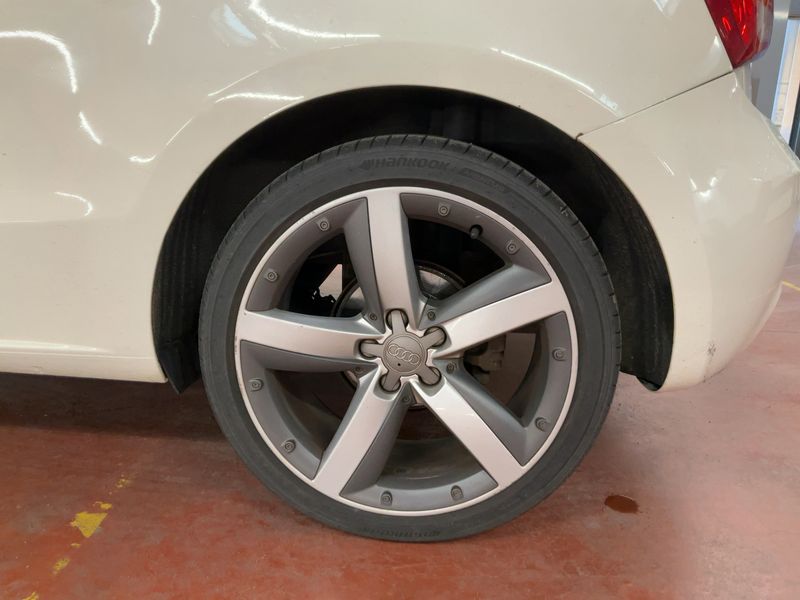 Audi A1 1.4 TFSI Ambition 2013 – снимка 5