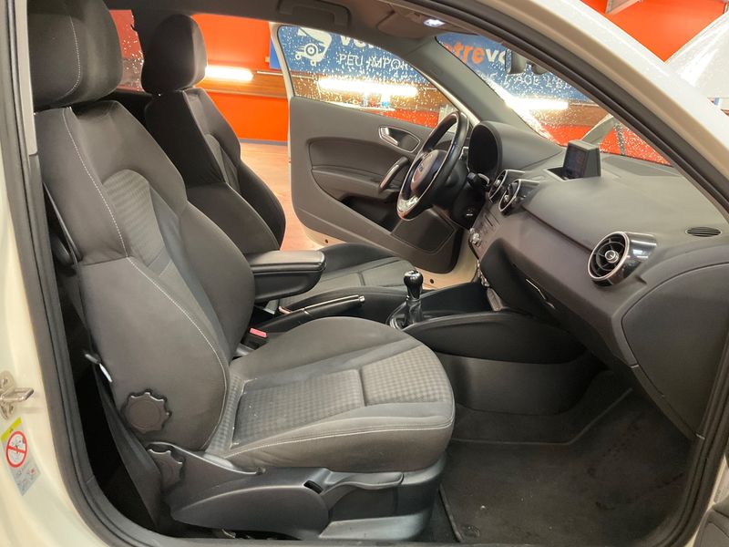 Audi A1 1.4 TFSI Ambition 2013 – снимка 16