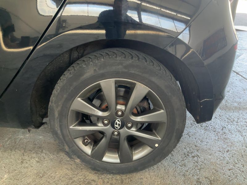 Hyundai i20 1.4 Comfort 2014 – снимка 5
