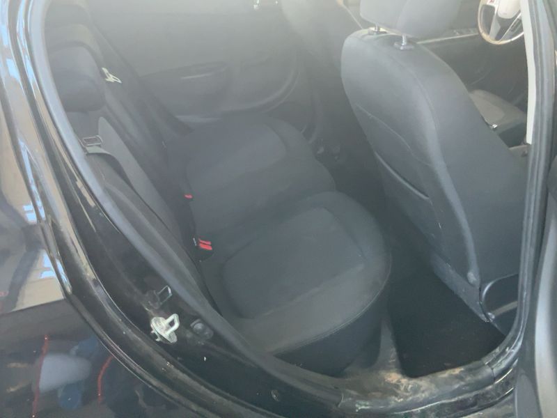 Hyundai i20 1.4 Comfort 2014 – снимка 19