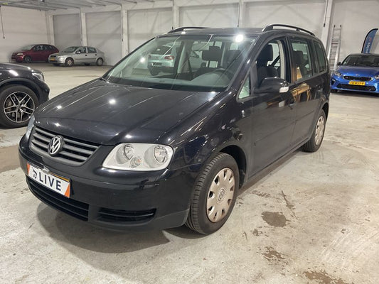Volkswagen Touran 1.6 FSI Highline 2006 – снимка 1