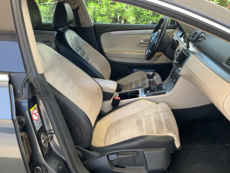 Volkswagen Passat CC 2.0 TDI BlueMotion Tech 2011 – снимка 16