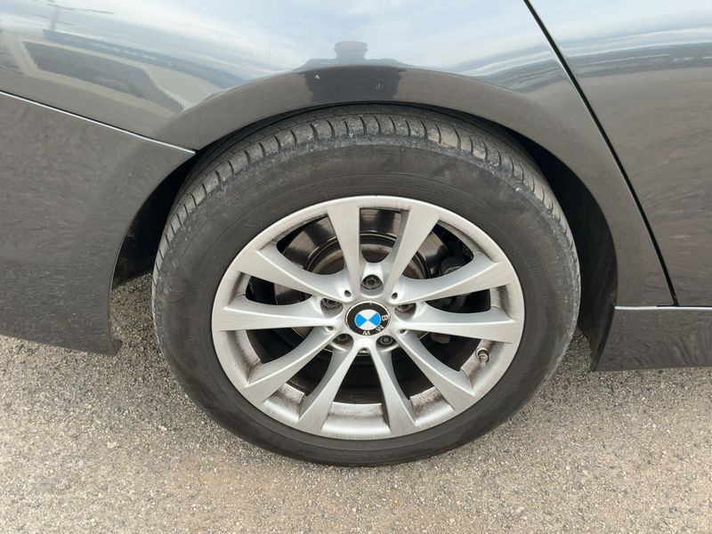 BMW 3er 320d xDrive 2017 – снимка 9