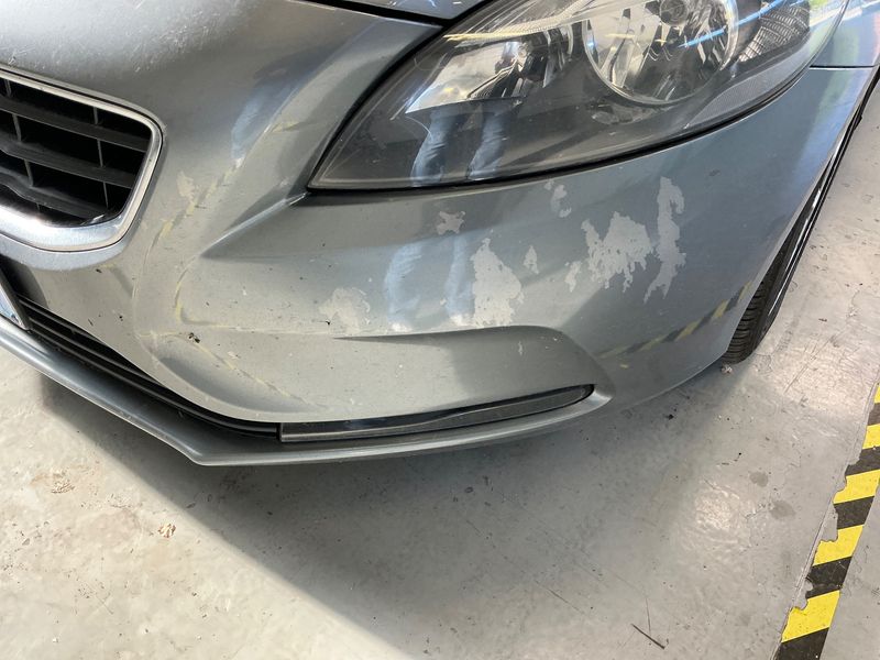 Volvo V40 2.0 D2 Kinetic 2015 – снимка 29