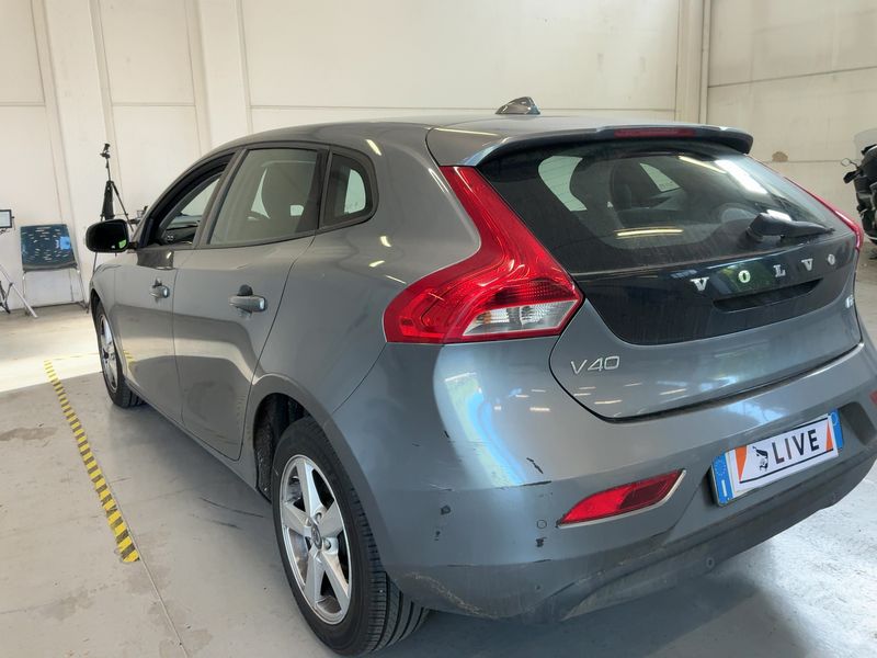 Volvo V40 2.0 D2 Kinetic 2015 – снимка 6