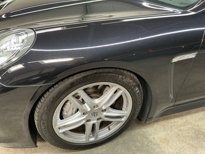 Porsche Panamera 4S 2011 – снимка 31