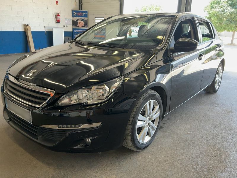 Peugeot 308 1.6 Blue-HDi Business Pack 2016 – снимка 2
