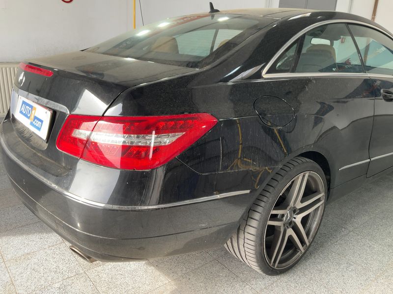 Mercedes-Benz E-Klasse E 350 CGI BlueEfficiency Avantgarde 2009 – снимка 8