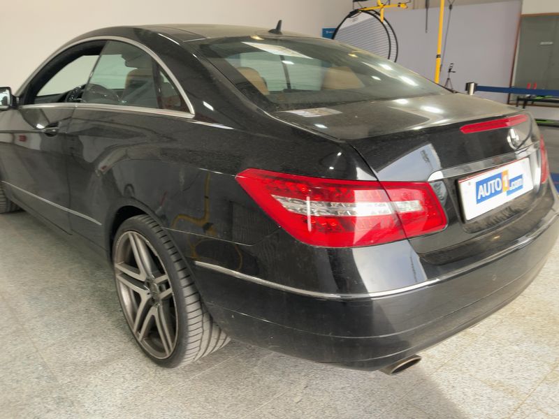 Mercedes-Benz E-Klasse E 350 CGI BlueEfficiency Avantgarde 2009 – снимка 6