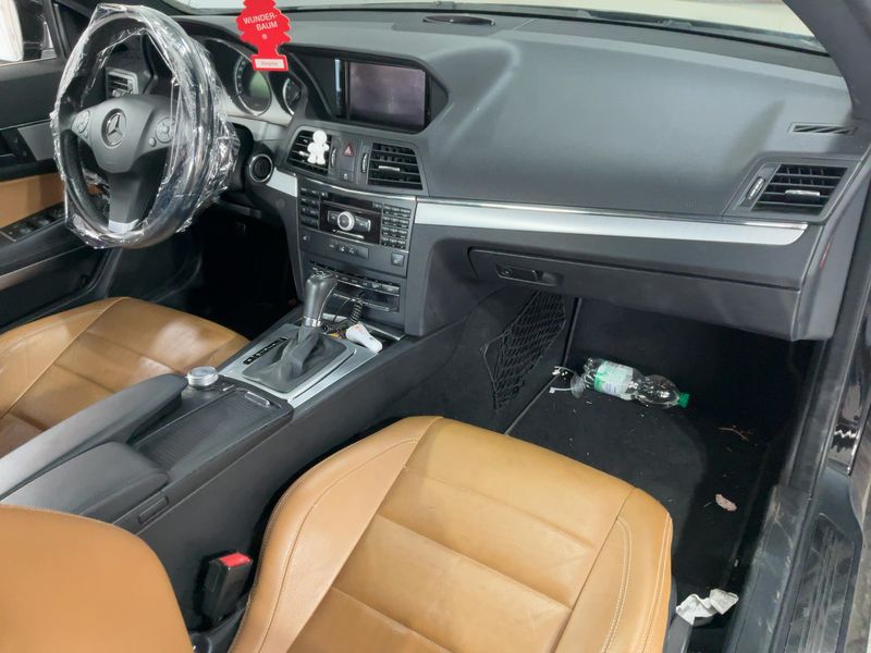 Mercedes-Benz E-Klasse E 350 CGI BlueEfficiency Avantgarde 2009 – снимка 17