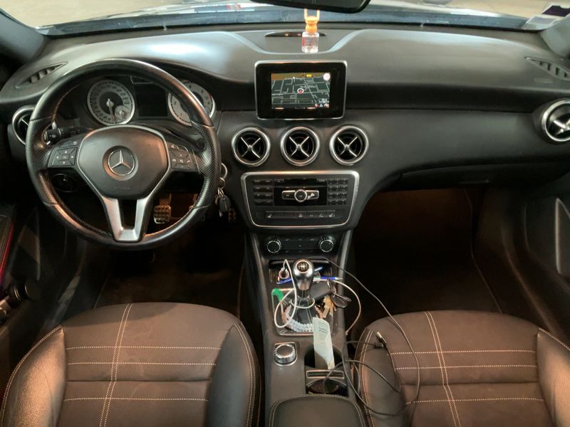 Mercedes-Benz A-Klasse A 180 CDI BlueEfficiency Urban 2013 – снимка 17