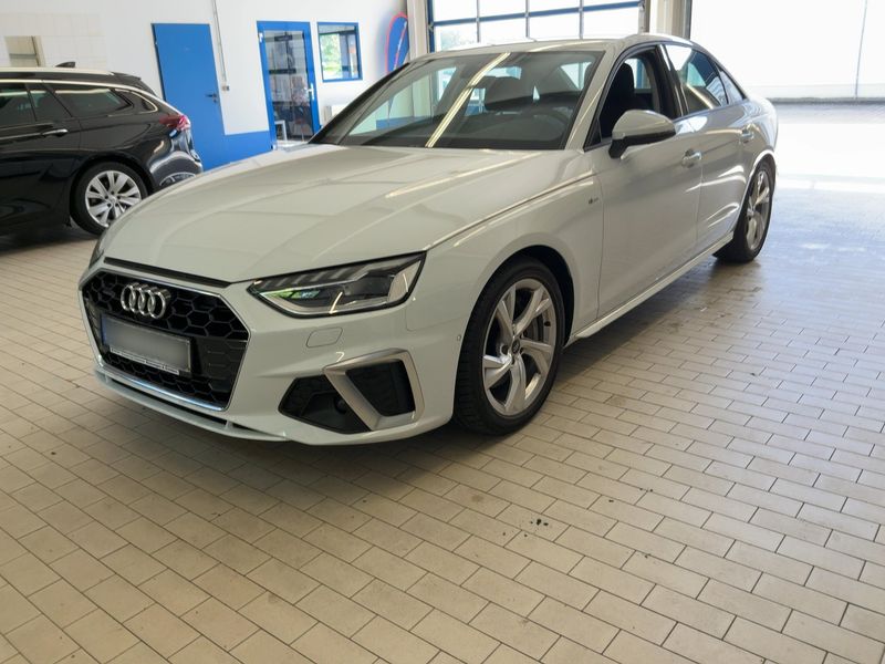 Audi A4 45 TFSI Mild-Hybrid quattro S line 2021 – снимка 1