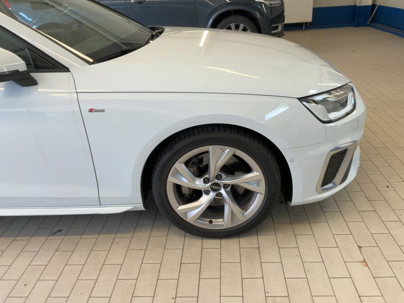 Audi A4 45 TFSI Mild-Hybrid quattro S line 2021 – снимка 12