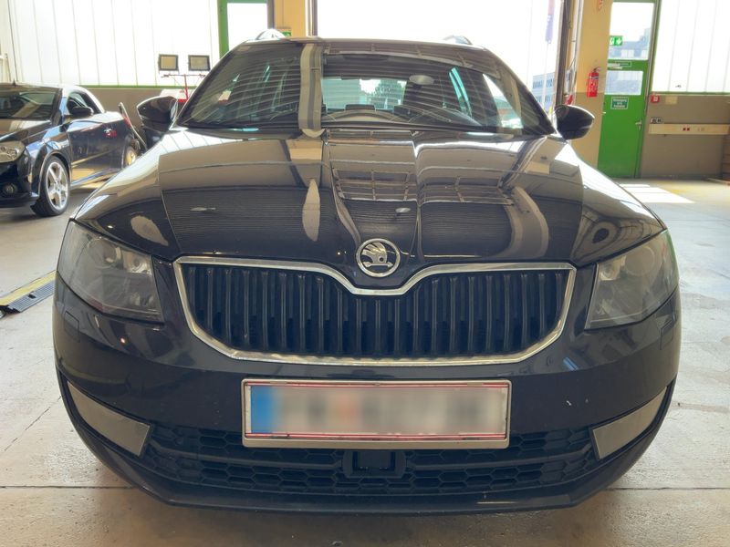 Skoda Octavia 2.0 TDI Style 2015 – снимка 14