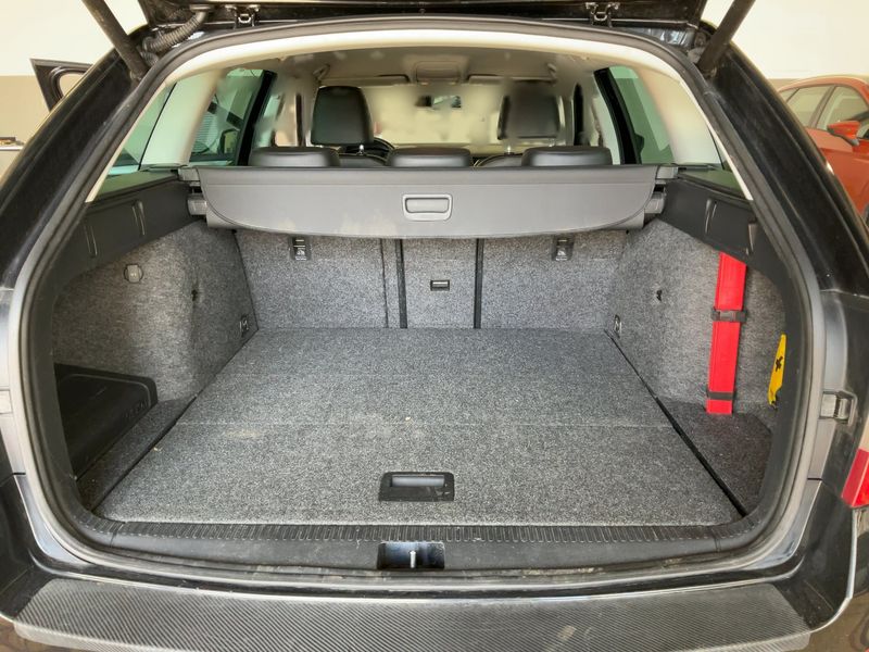 Skoda Octavia 2.0 TDI Style 2015 – снимка 16