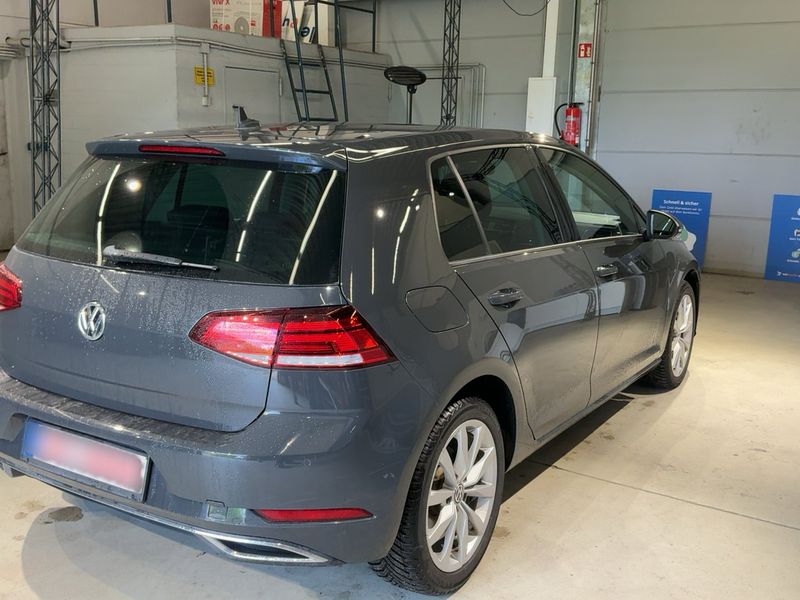 Volkswagen Golf VII 2.0 TDI Highline BlueMotion Tech 2018 – снимка 8