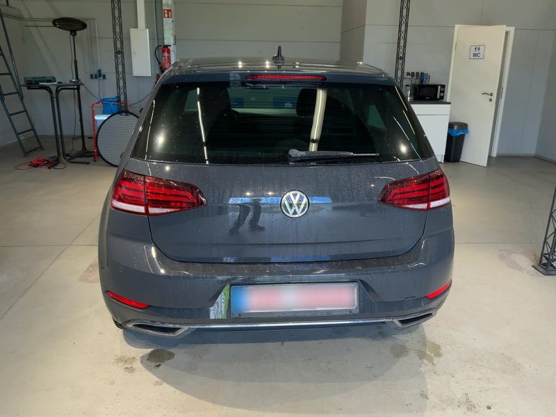 Volkswagen Golf VII 2.0 TDI Highline BlueMotion Tech 2018 – снимка 7