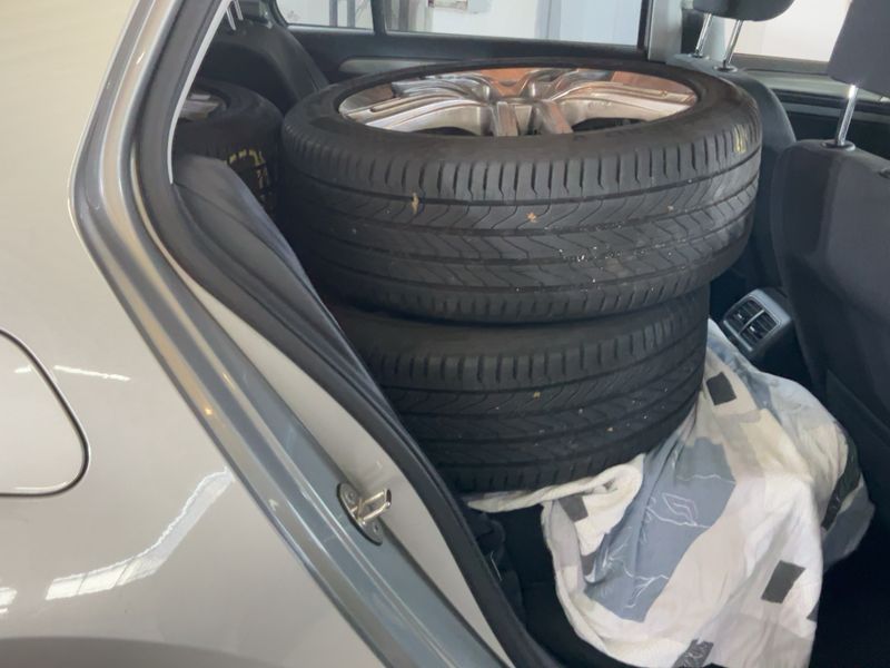 Volkswagen Golf VII 1.6 TDI Comfortline BlueMotion Tech 2013 – снимка 14