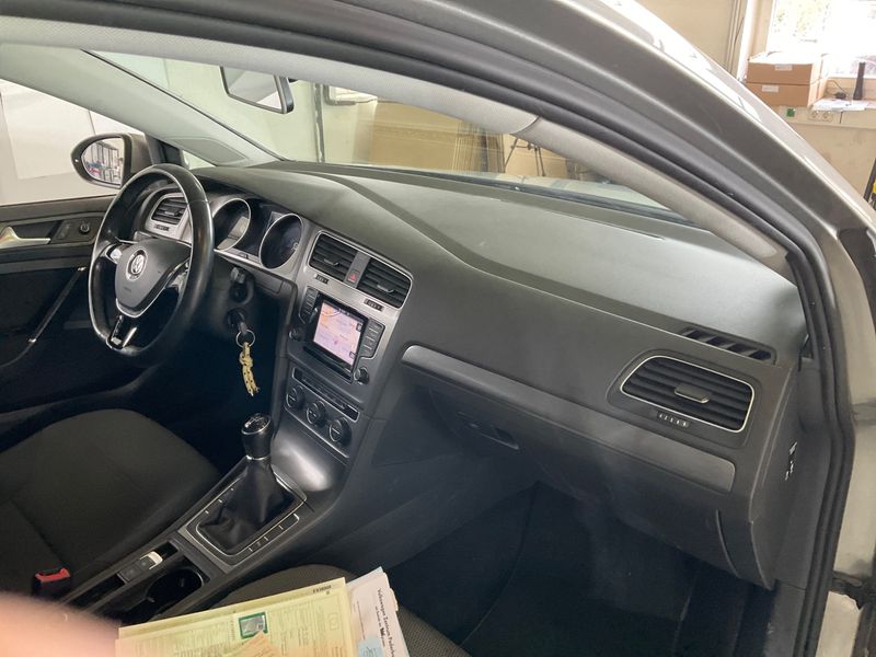 Volkswagen Golf VII 1.6 TDI Comfortline BlueMotion Tech 2013 – снимка на щета 40